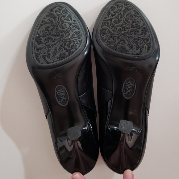 Sofft Gemini Black Patent & Leather Peep Toe Heels - Picture 5 of 7